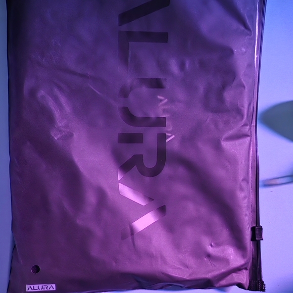 NWT - Alura Black Captivate Leggings - Picture 2 of 3